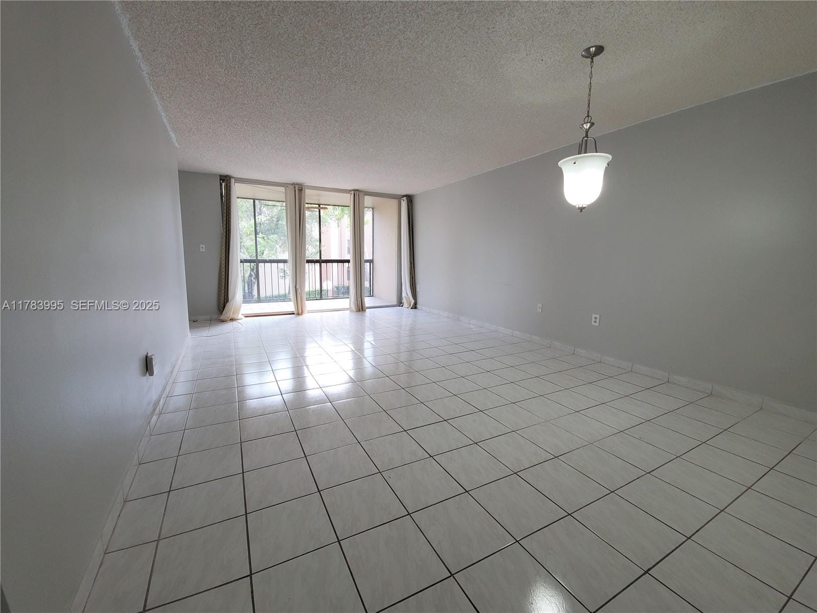 10985 SW 107th Street 216, Miami, FL 33176 photo 2