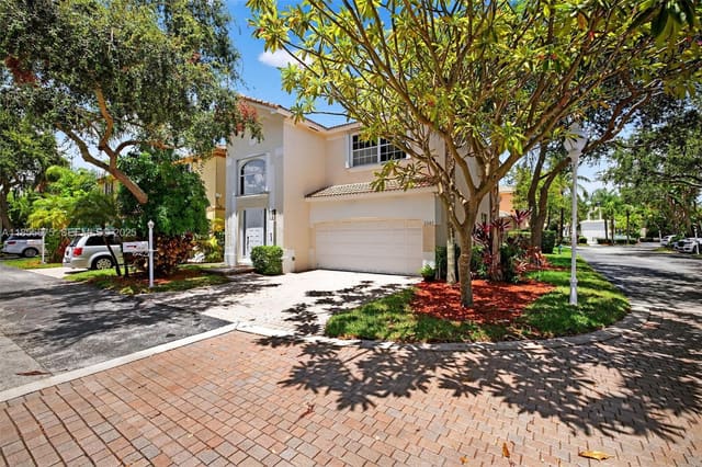 1241 Johnson Court, sold in San Marino Village, Hollywood, FL