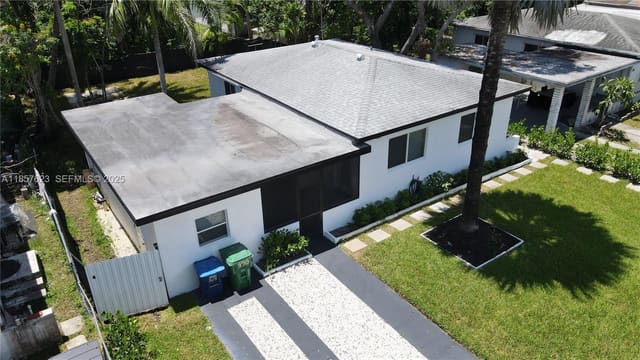 270 NE 162nd Street, Miami, FL 33162