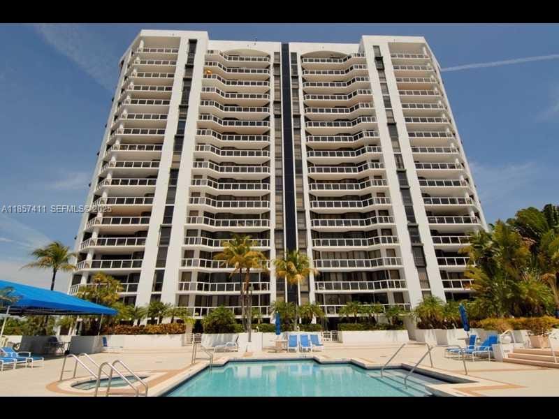 3600 Yacht Club Drive 1503 — photo 10