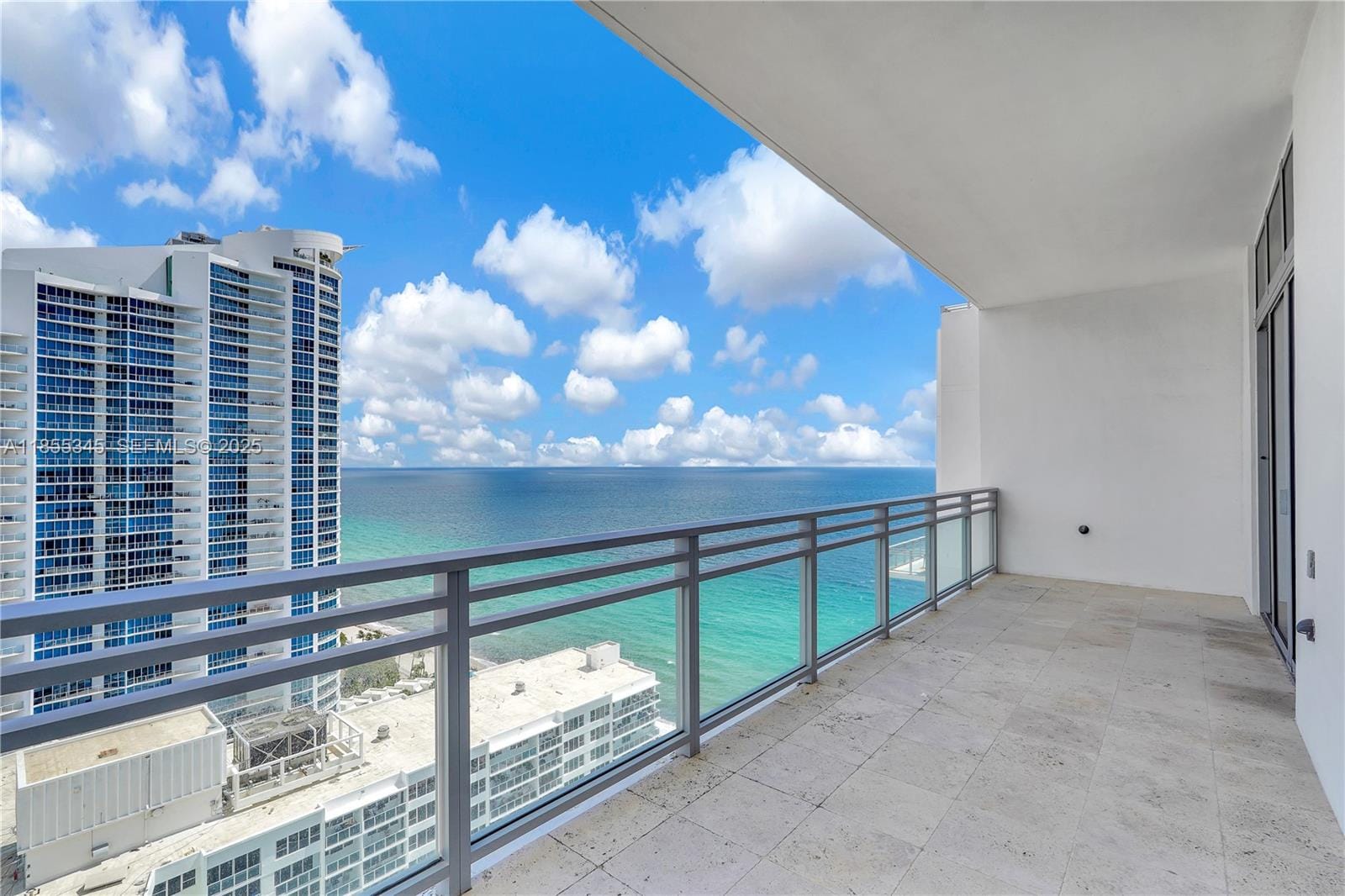 3535 S Ocean Drive 2606 — photo 2