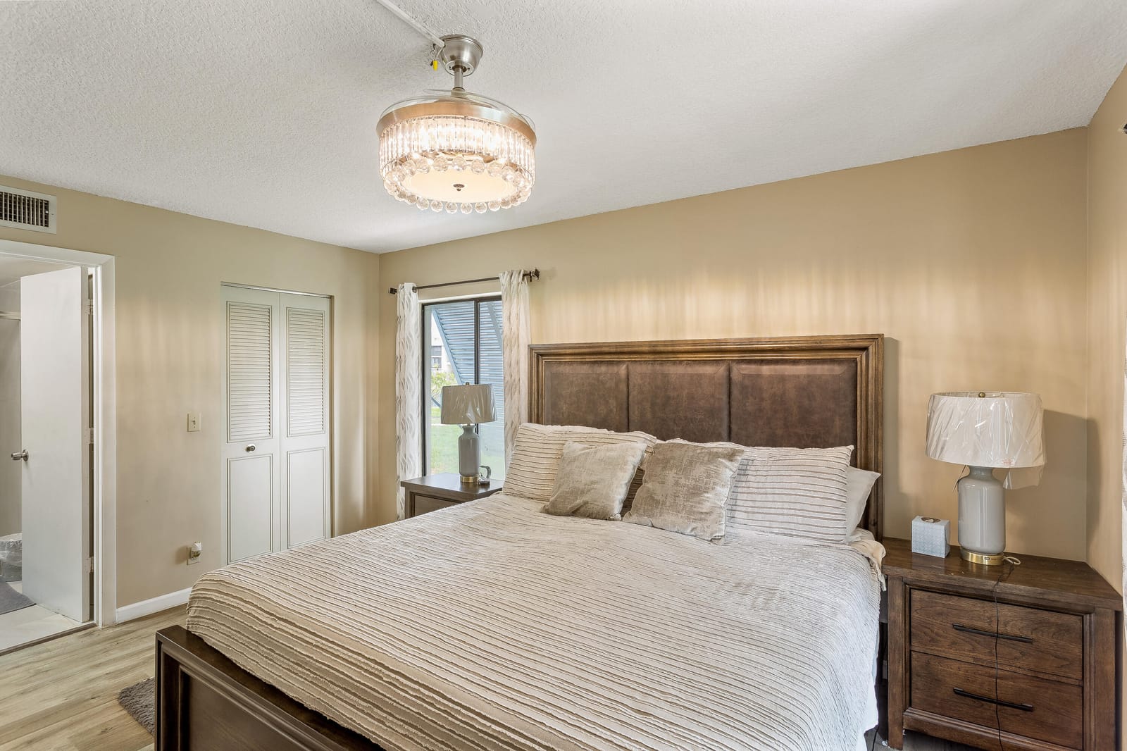 1102 Green Pine Boulevard H1, West Palm Beach, FL 33409 photo 13