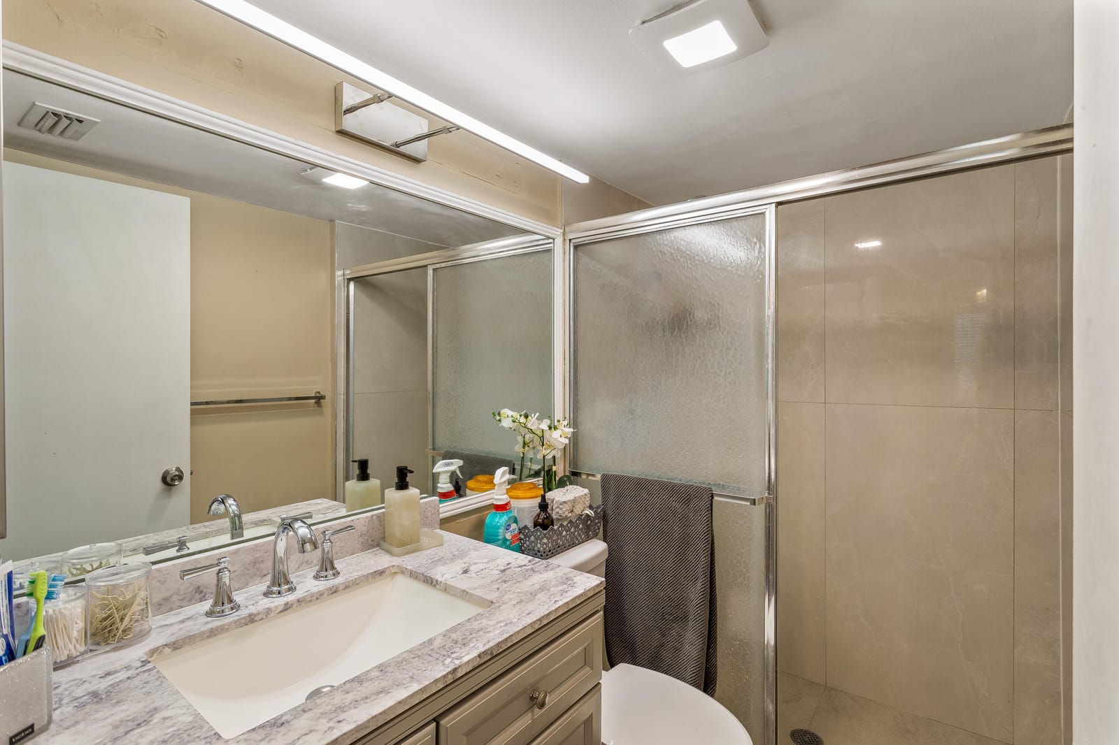 1102 Green Pine Boulevard H1, West Palm Beach, FL 33409 photo 15