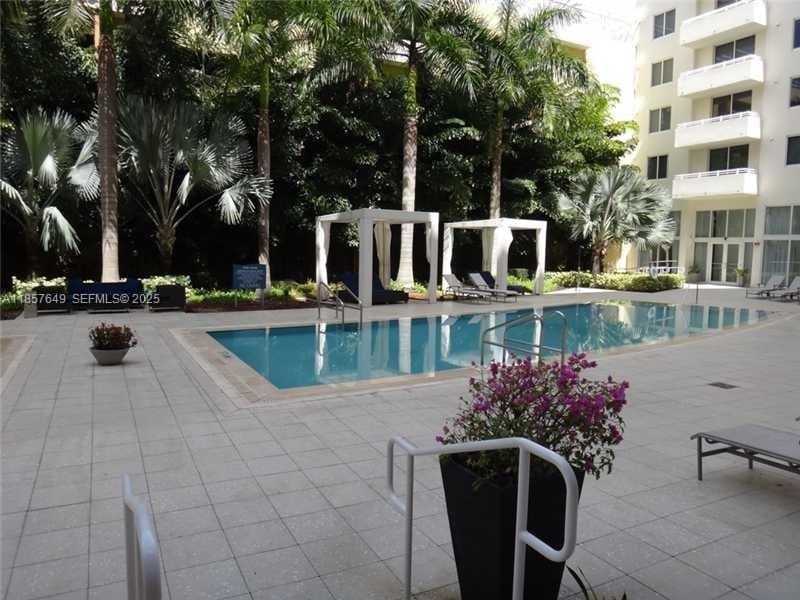 18800 NE 29th Avenue 902, Aventura, FL 33180 photo 12