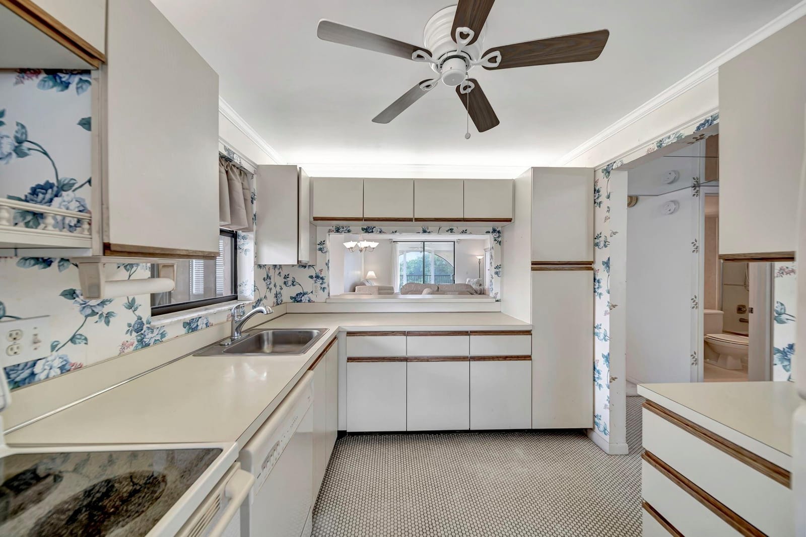 3521 Environ Boulevard B501, Lauderhill, FL 33319 photo 13