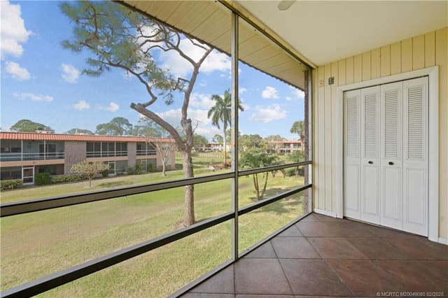1961 SW Palm City Road F, Monterey, Stuart, FL