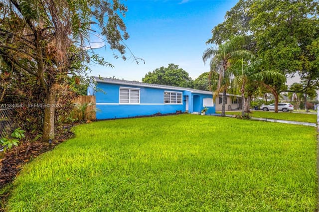 2506 Mayo Street, sold in Sunshine Manor, Hollywood, FL