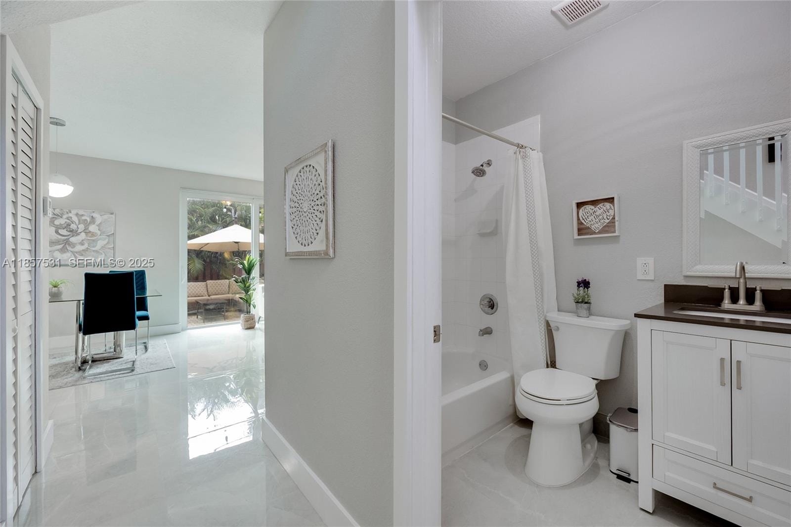 801 NW 134th Avenue — photo 8