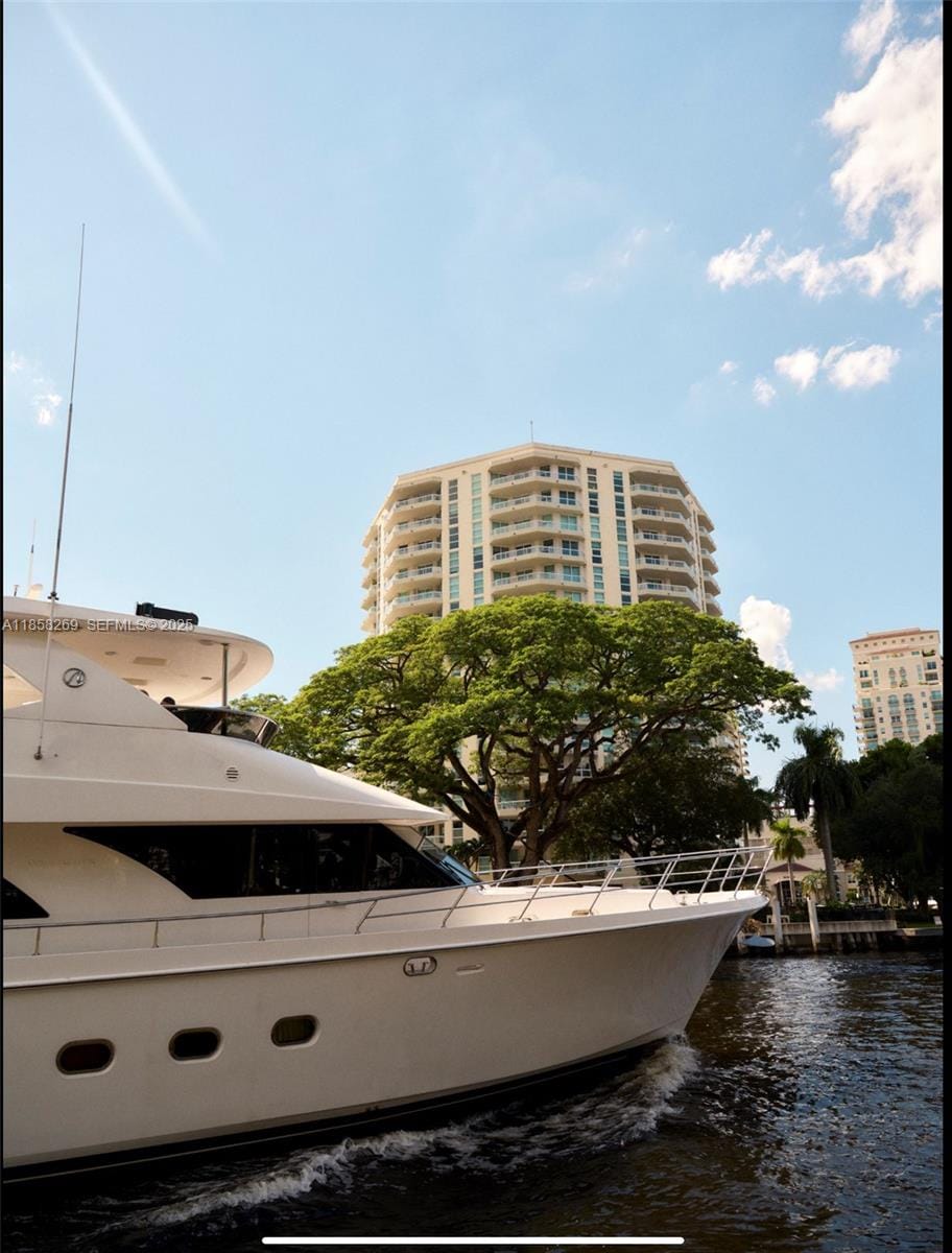 505 NE 2nd Street 14C, Fort Lauderdale, FL 33301 photo 13