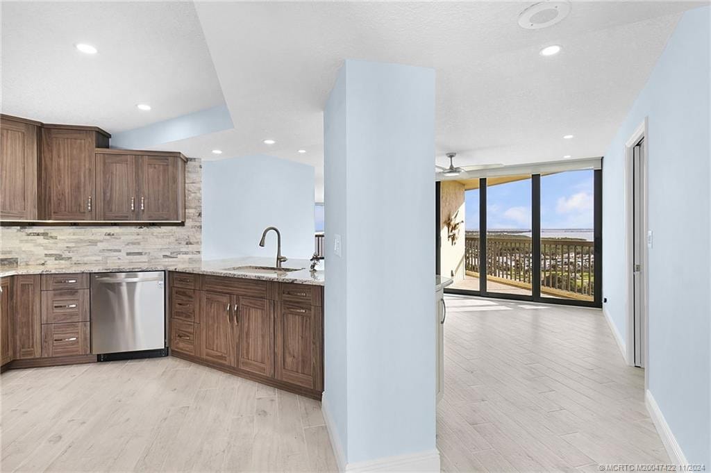 9550 S Ocean Drive 1610 — photo 3
