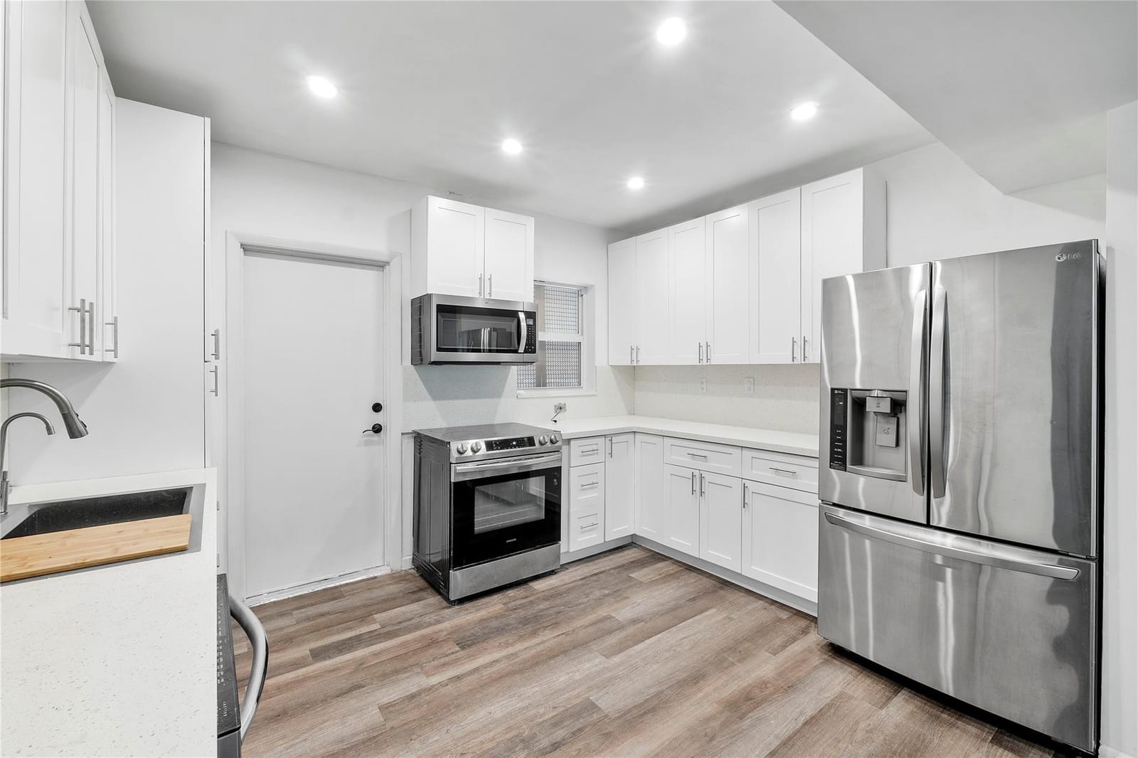 6751 Cypress Road 204, Plantation, FL 33317 photo 2