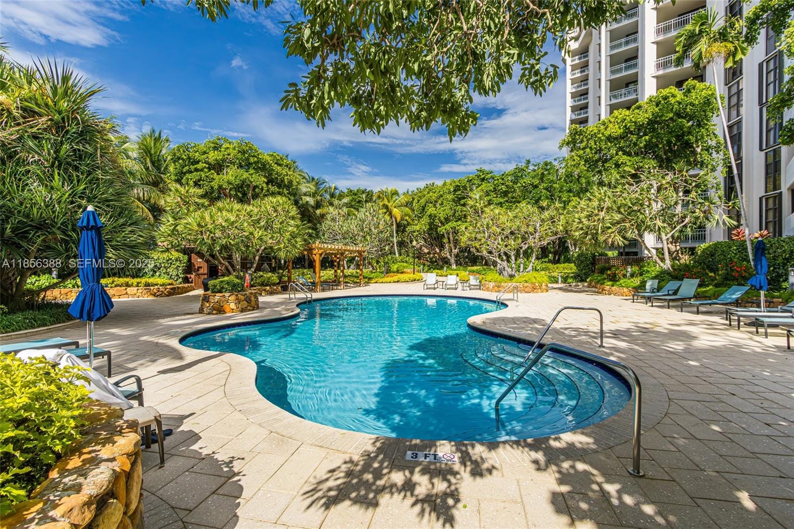 2000 Towerside Terrace 406, Miami, FL 33138