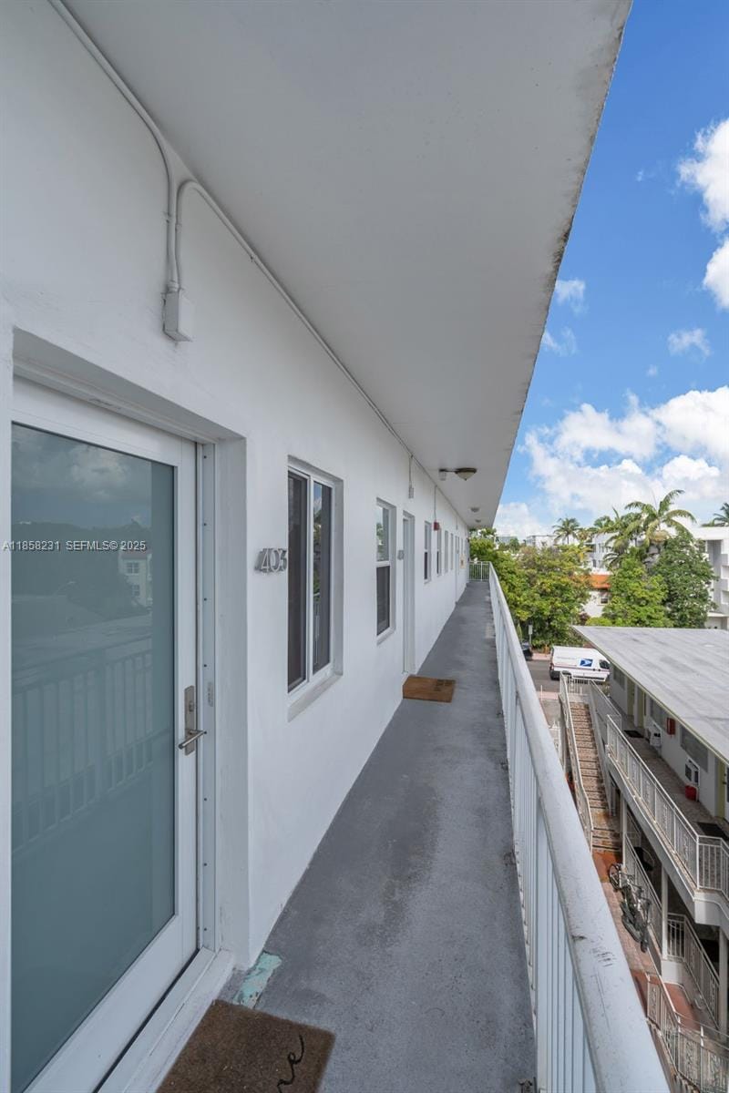 1519 Drexel Avenue 403, Miami Beach, FL 33139 photo 2