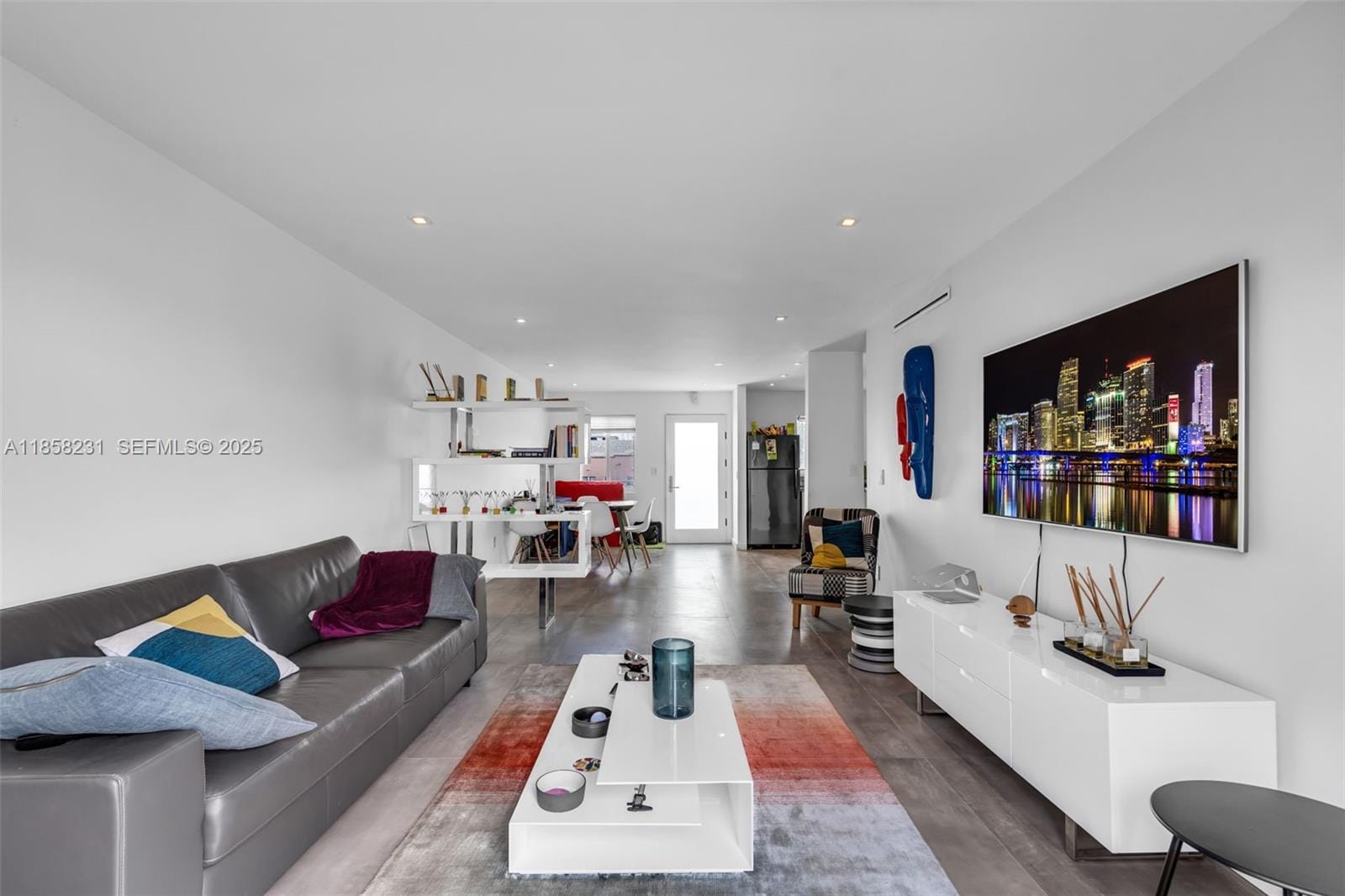 1519 Drexel Avenue 403, Miami Beach, FL 33139 photo 8