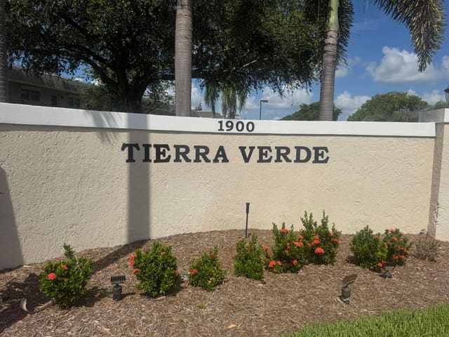 1900 S Kanner Highway 8-205, sold in Tierra Verde, Stuart, FL