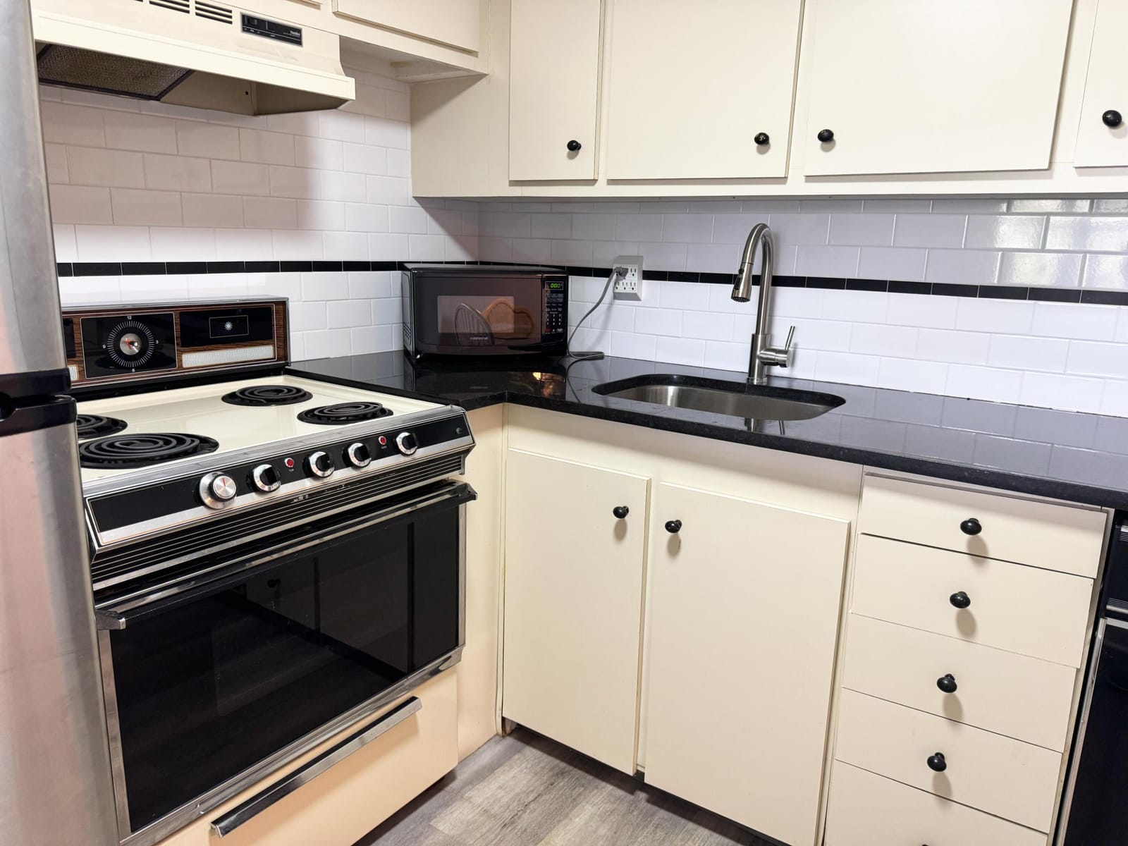 880 Horizons W 211, Boynton Beach, FL 33435 photo 10