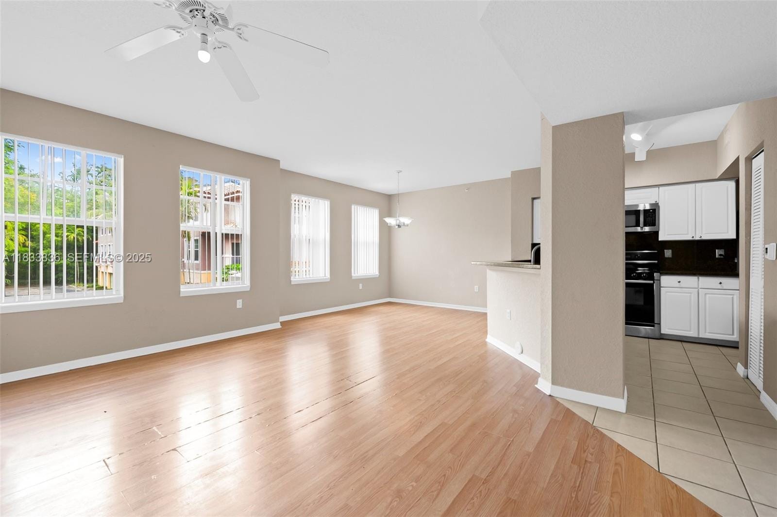 6722 W Sample Road 6722 — photo 3