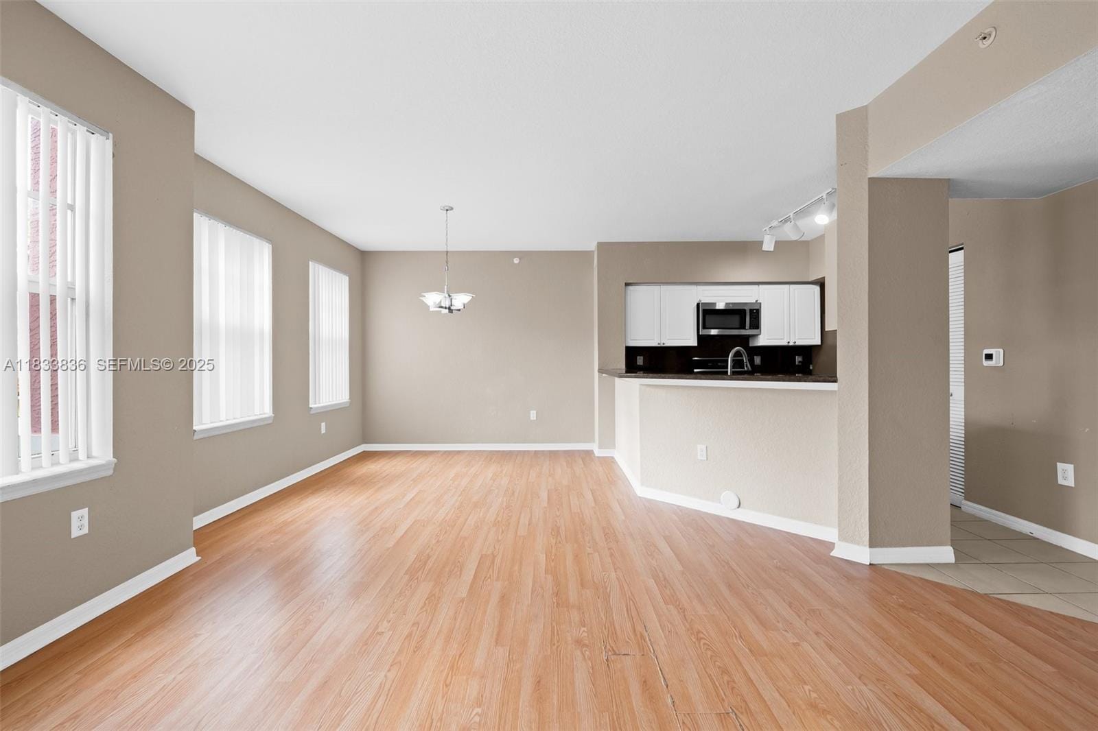 6722 W Sample Road 6722 — photo 4