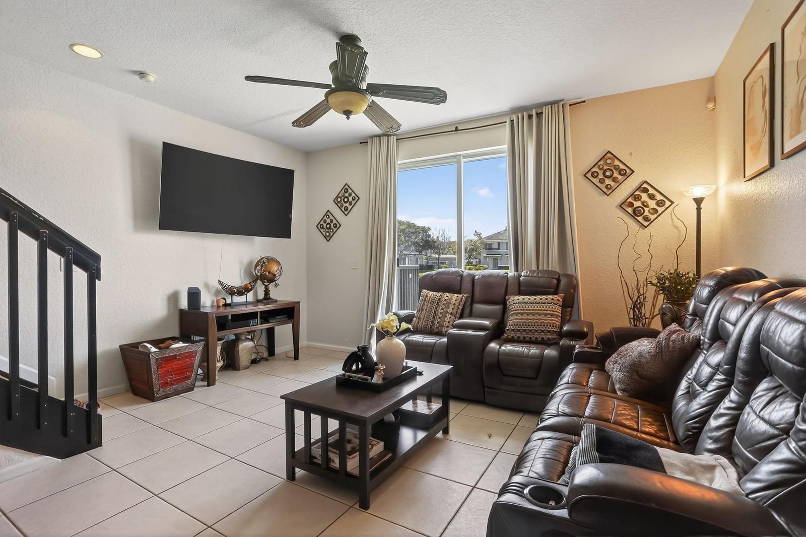 3426 NW 14th Court 3426 — photo 9