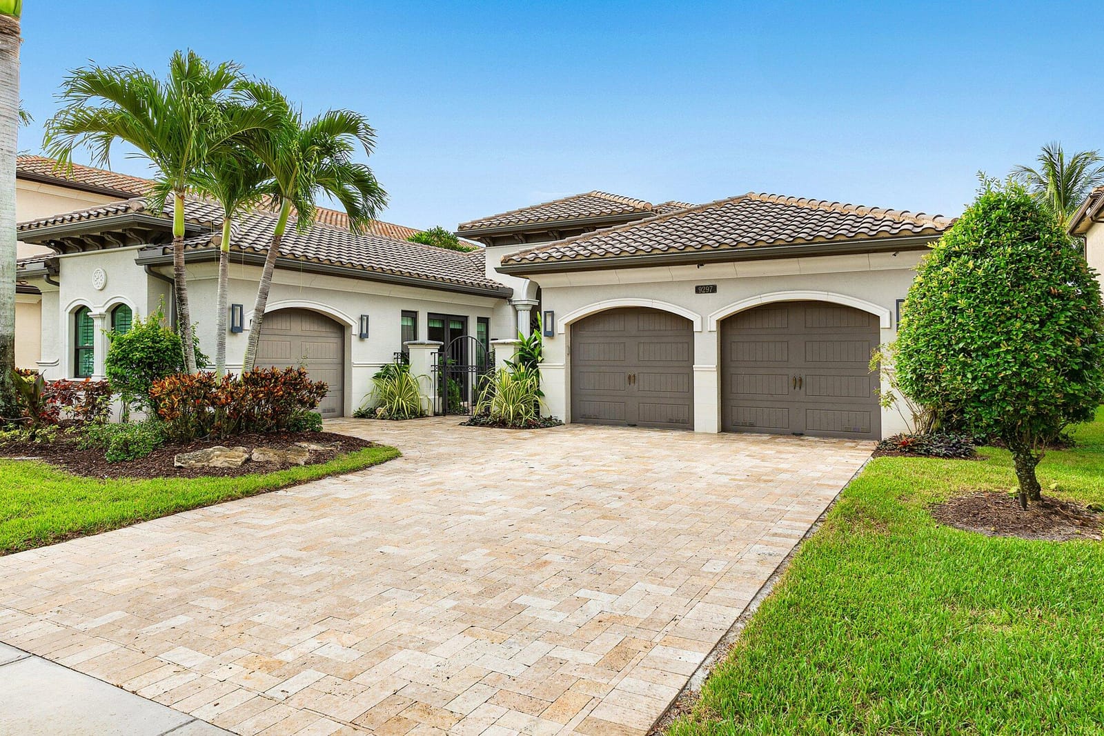 9297 Tropez Lane, Delray Beach, FL 33446