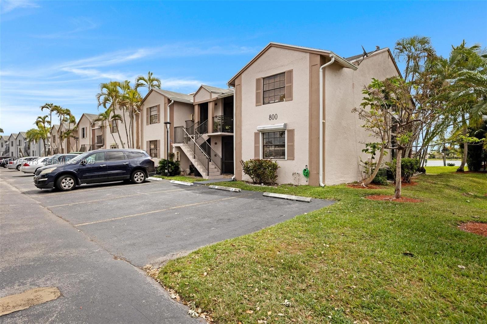 800 Independence Drive 800K — photo 2