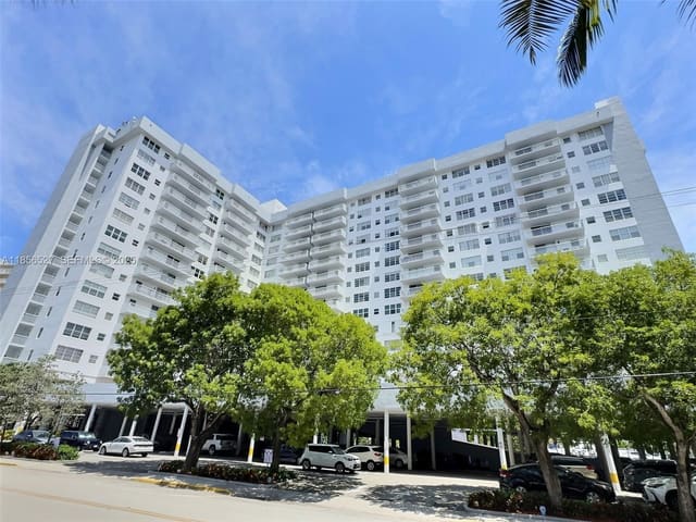 137 Golden Isles Drive 1109, sold in Golden Surf Towers Condo, Hallandale Beach, FL