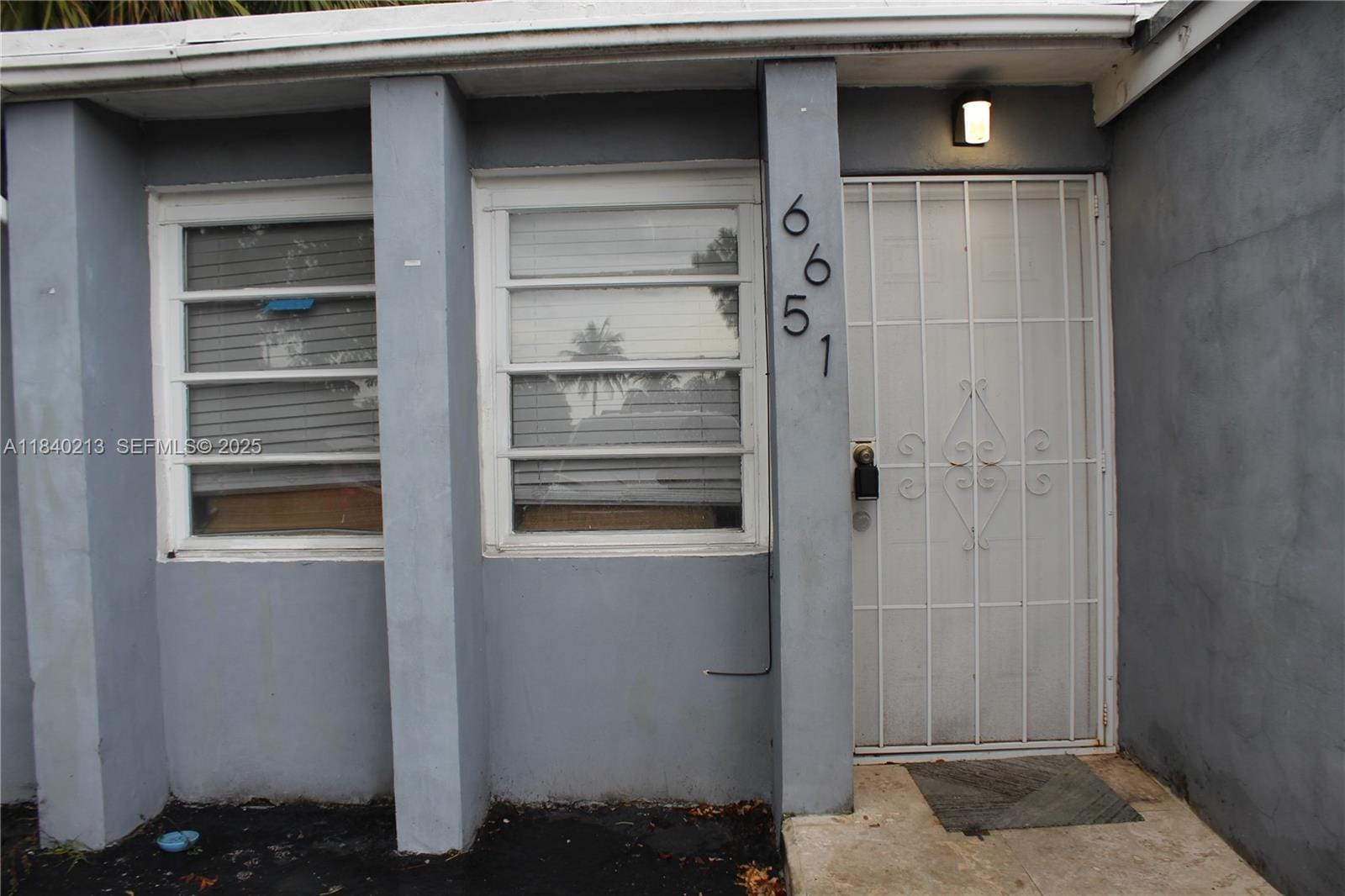 6651 Custer Street — photo 2