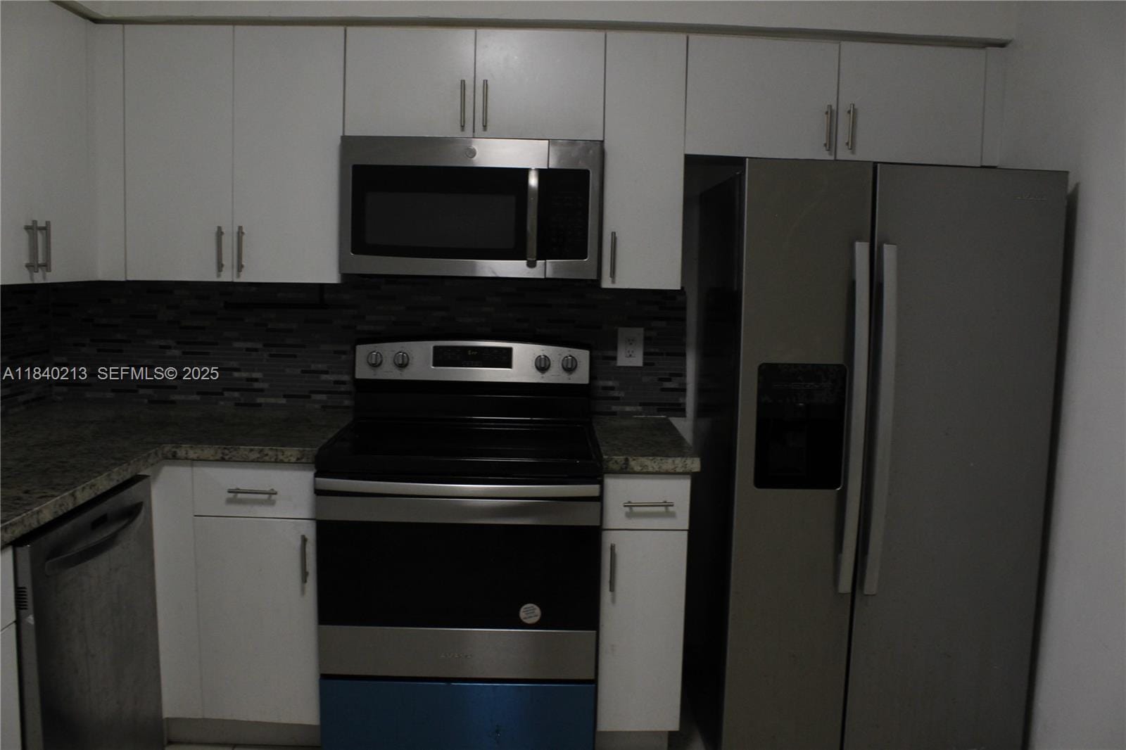 6651 Custer Street — photo 7