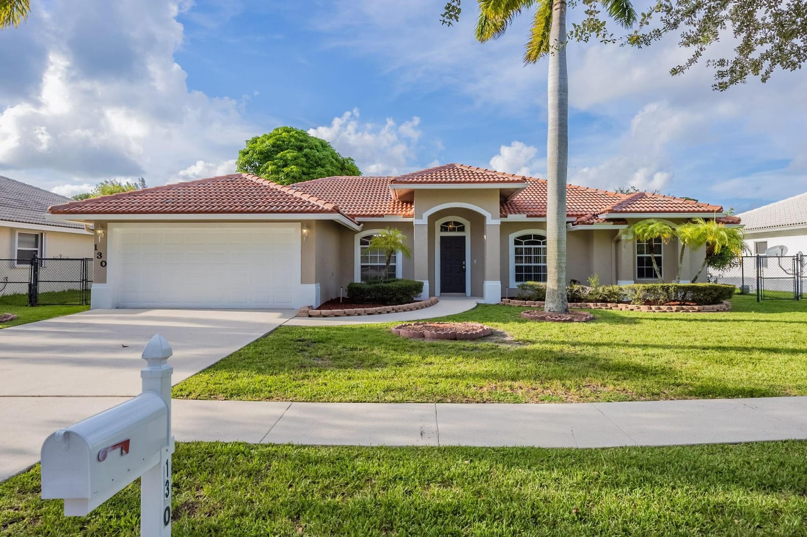 130 Pepper Tree Crescent, Royal Palm Beach, FL 33411