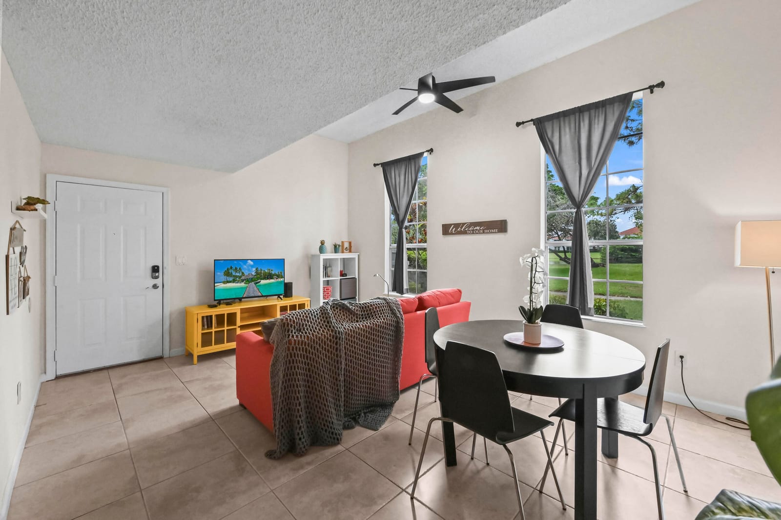 1205 Crystal Way K — photo 3