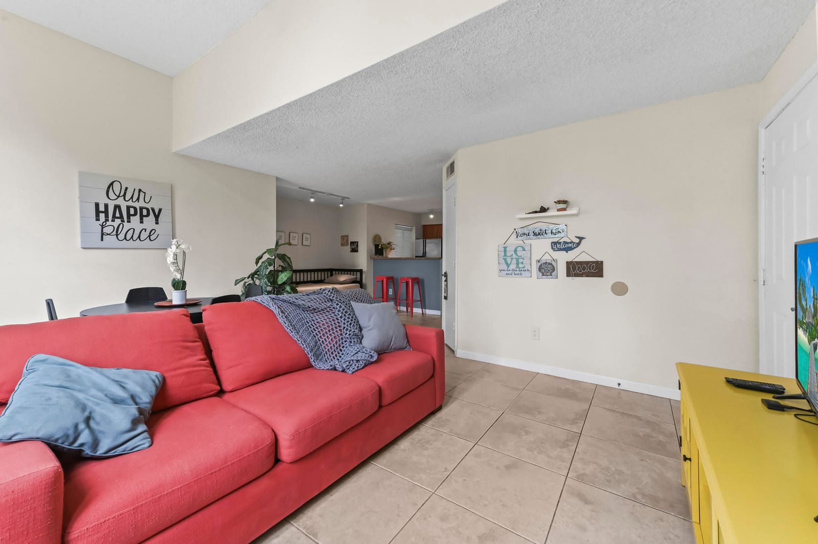 1205 Crystal Way K — photo 5
