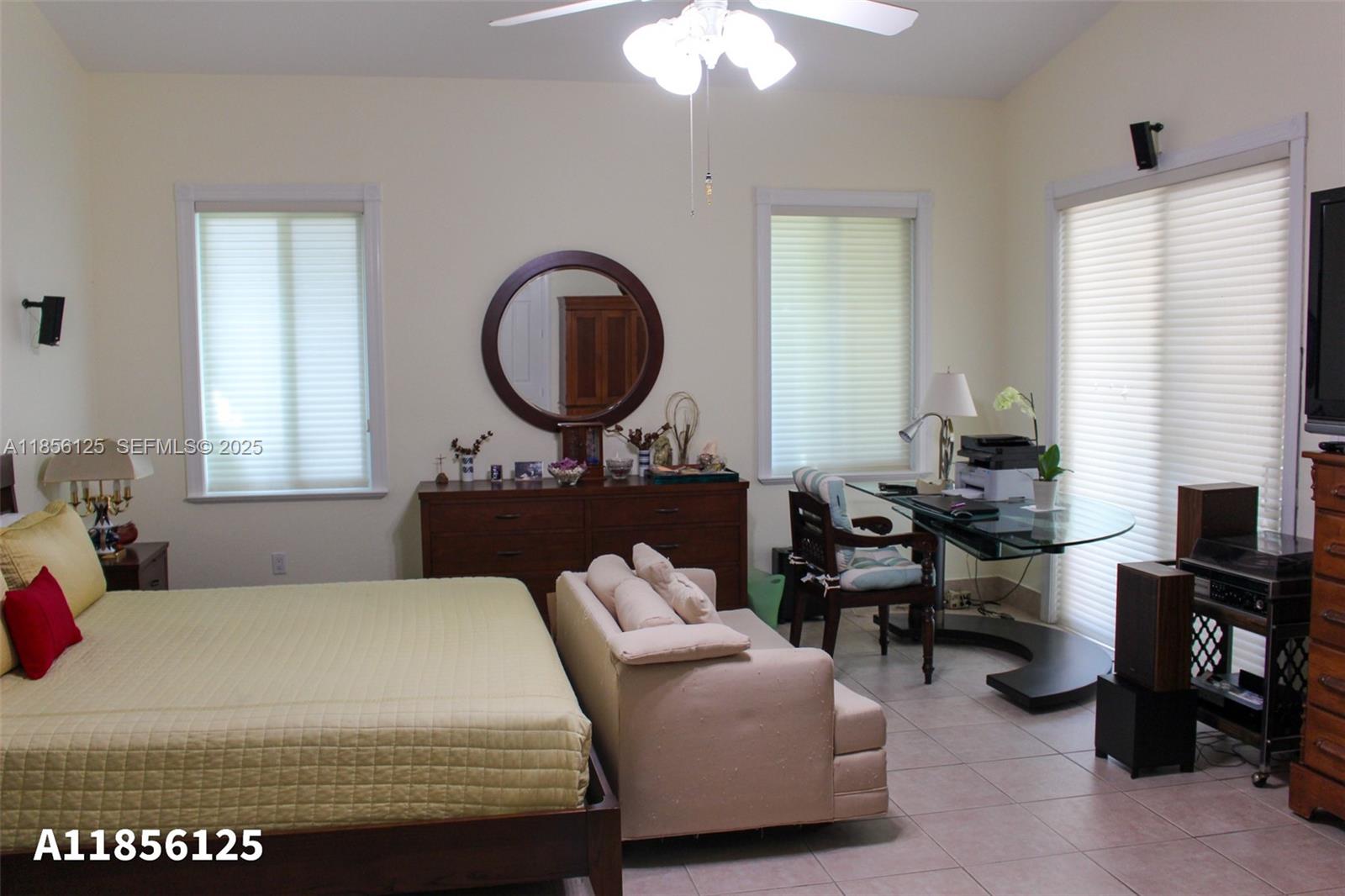 15255 SW 80th Avenue, Palmetto Bay, FL 33157 photo 13
