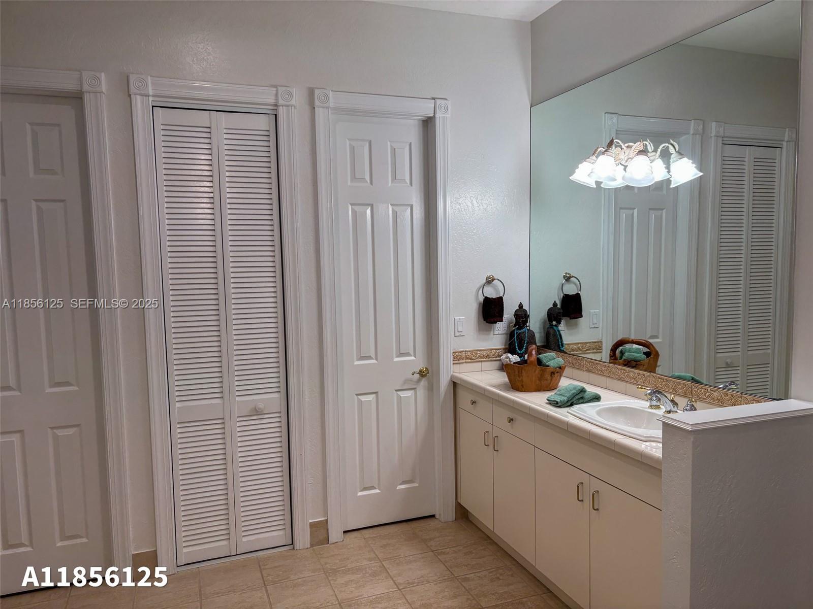 15255 SW 80th Avenue, Palmetto Bay, FL 33157 photo 18