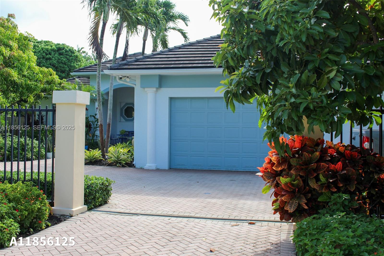 15255 SW 80th Avenue — photo 3
