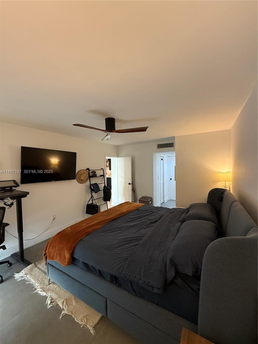 3625 N Country Club Drive PH5 — photo 6