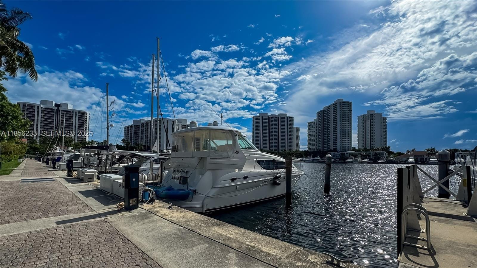 3570 Magellan Circle 2222, Aventura, FL 33180 photo 17
