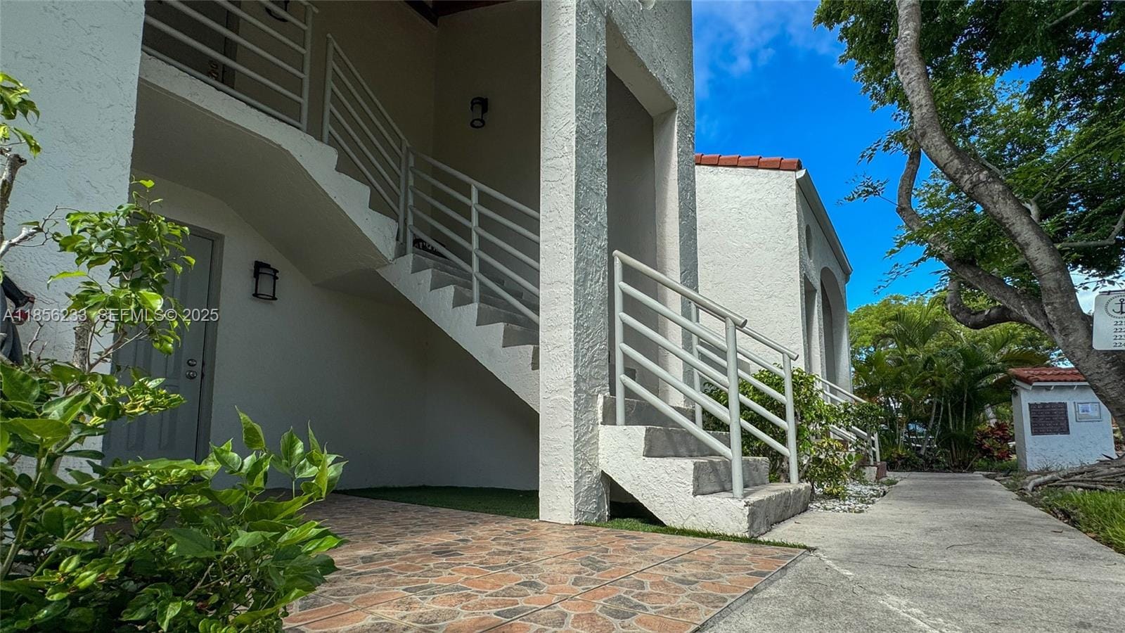 3570 Magellan Circle 2222, Aventura, FL 33180 photo 3