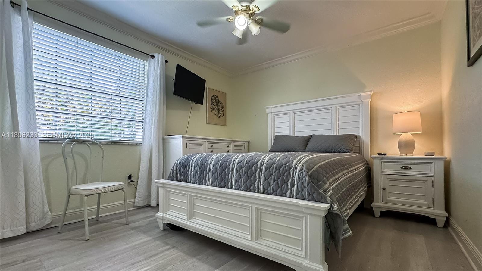 3570 Magellan Circle 2222, Aventura, FL 33180 photo 7