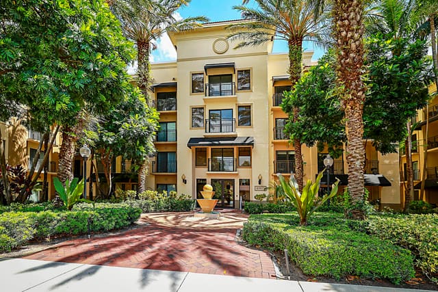 4903 Midtown Lane 3404, Palm Beach Gardens, FL 33418