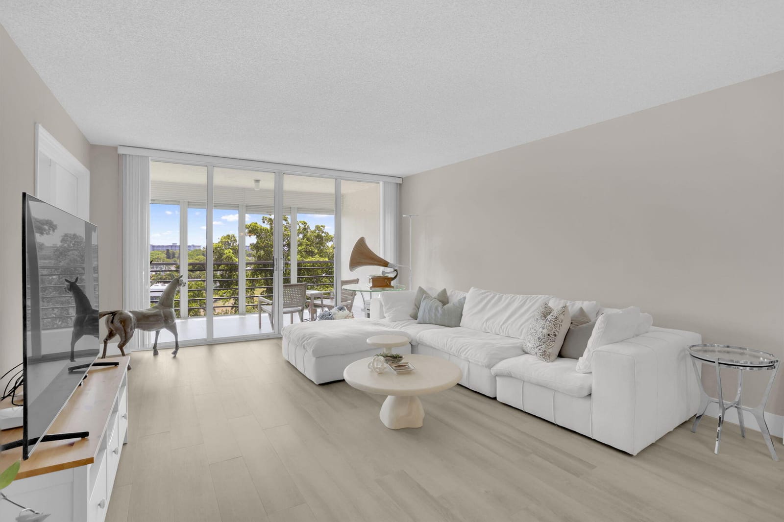 3010 N Course Drive 710 — photo 2