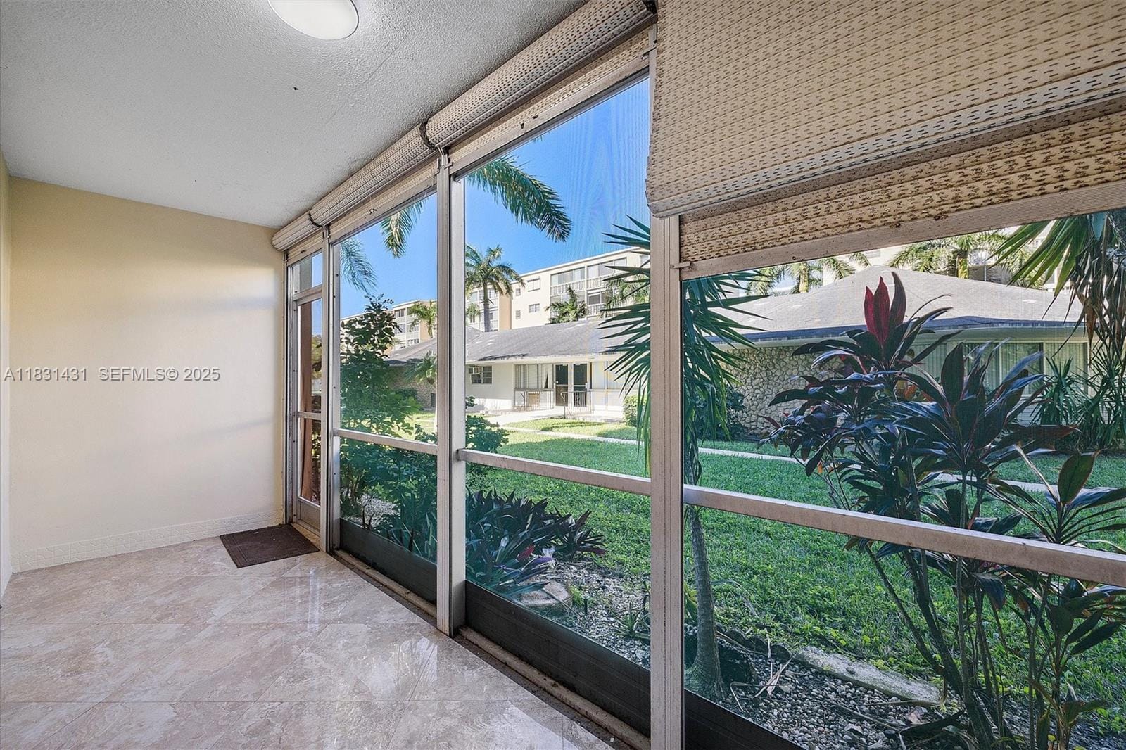 219 NE 14th Avenue 101, Hallandale Beach, FL 33009 photo 29