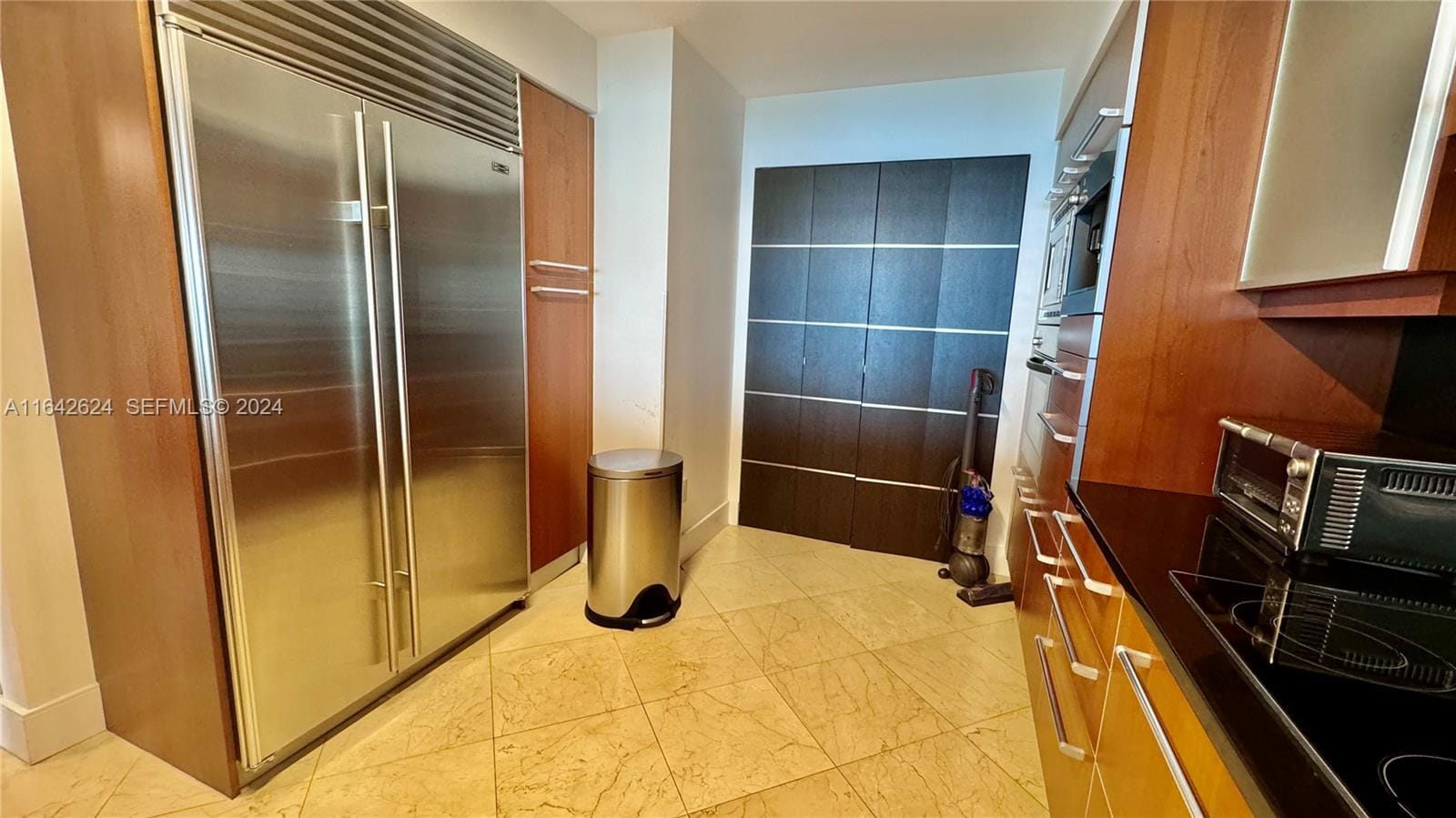 1331 Brickell Bay Drive 1109, Miami, FL 33131 photo 22