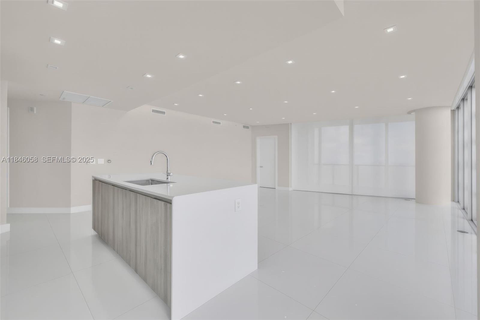 2900 NE 7th Avenue 4407, Miami, FL 33137 photo 7