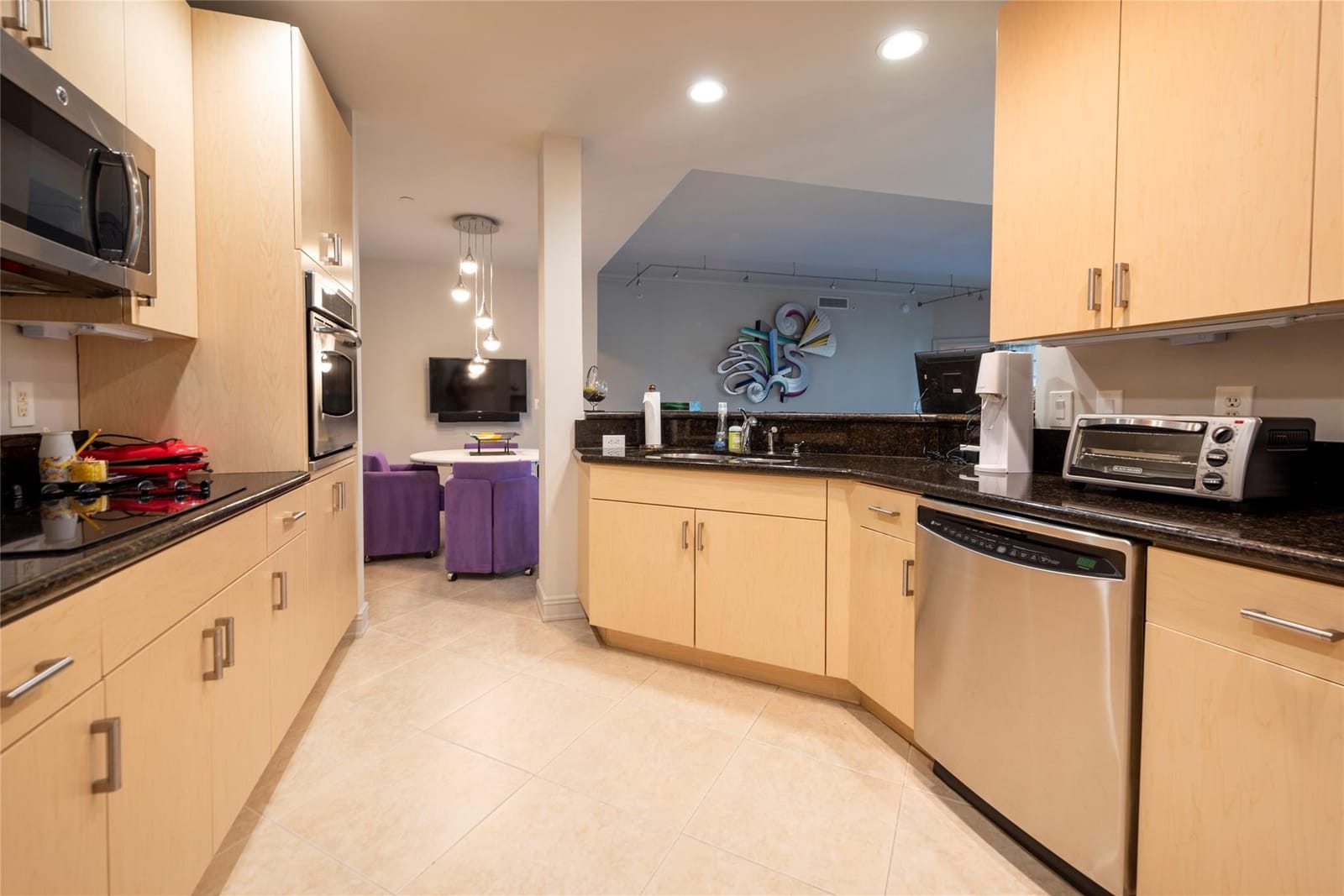 16102 Emerald Estates Drive 207, Weston, FL 33331 photo 2