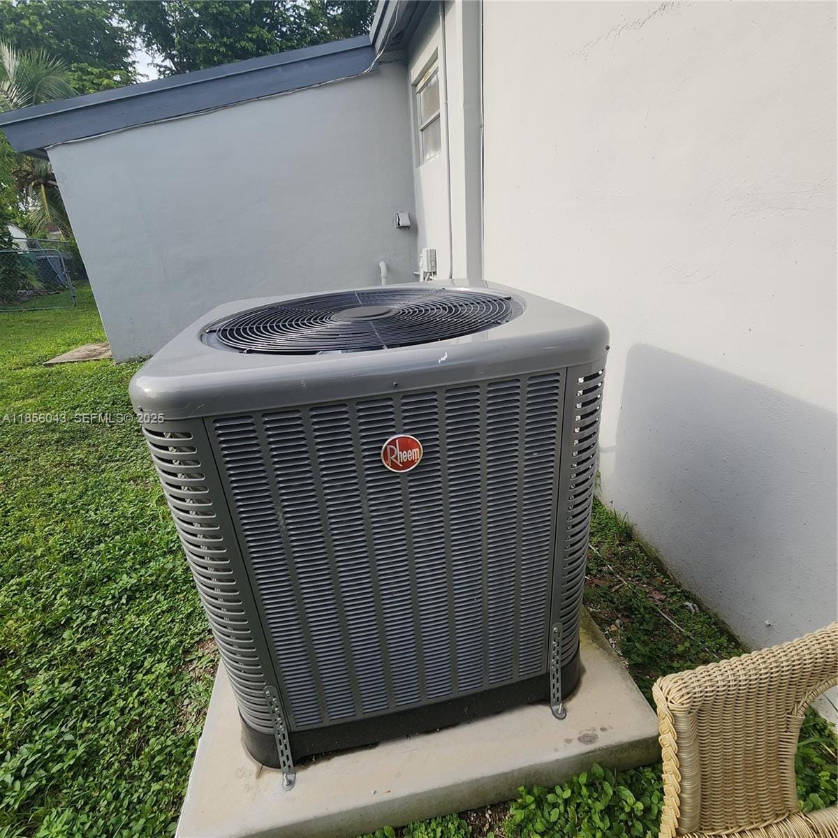 11520 SW 136th Street — photo 3