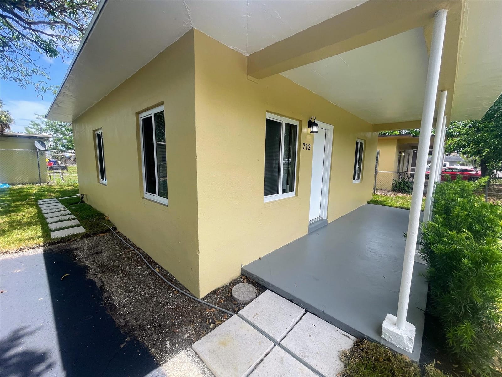 712 NW 17th Avenue — photo 7
