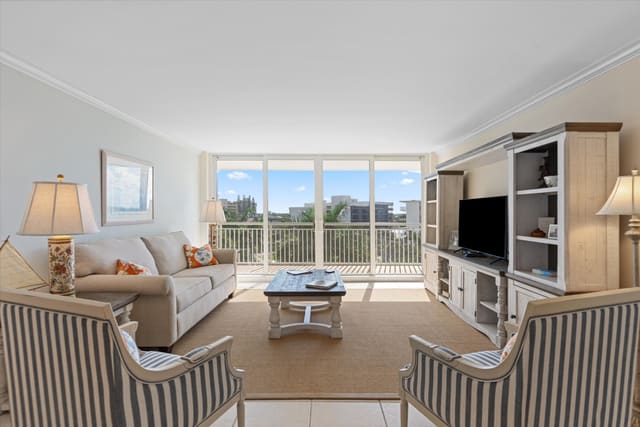 3546 S Ocean Boulevard 618, South Palm Beach, FL 33480