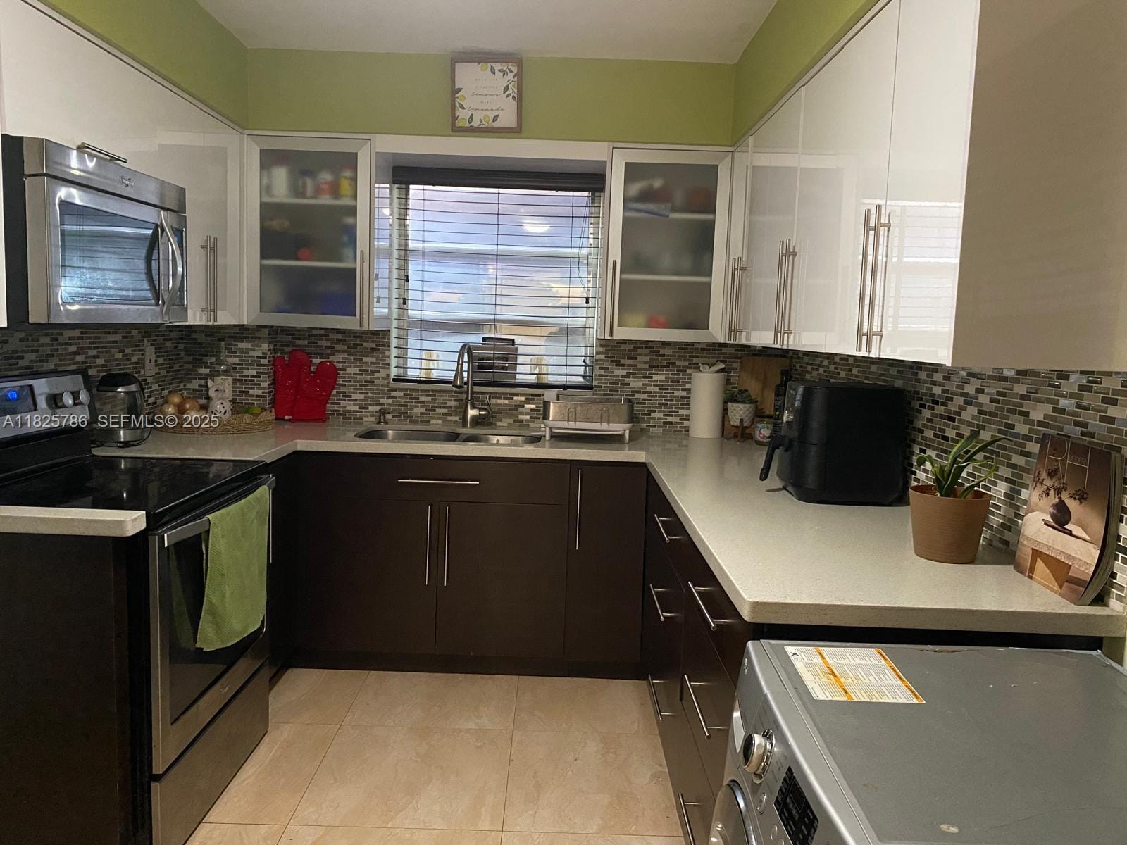 19001 NE 14th Avenue 325, Miami, FL 33179 photo 1