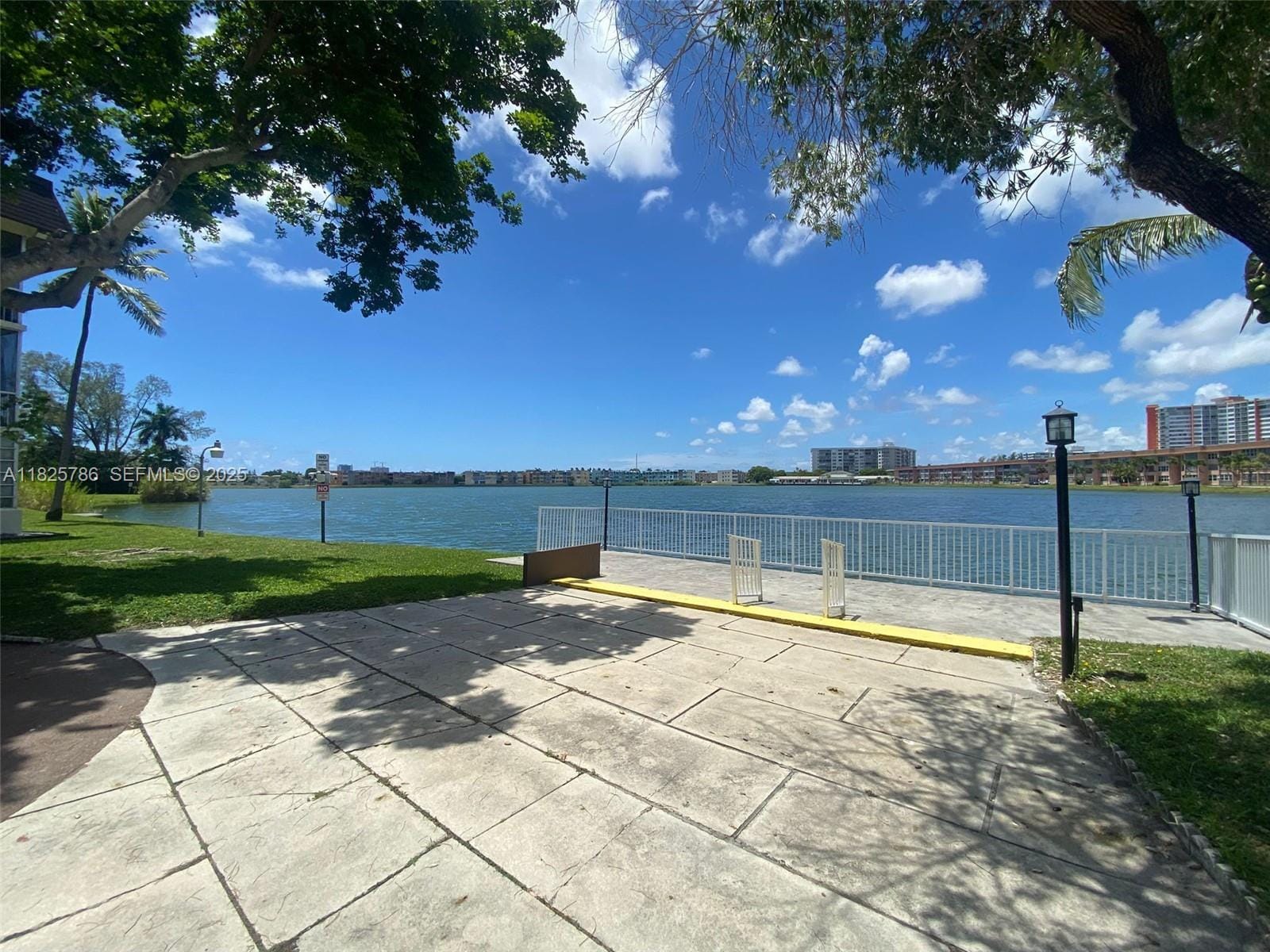 19001 NE 14th Avenue 325, Miami, FL 33179 photo 30