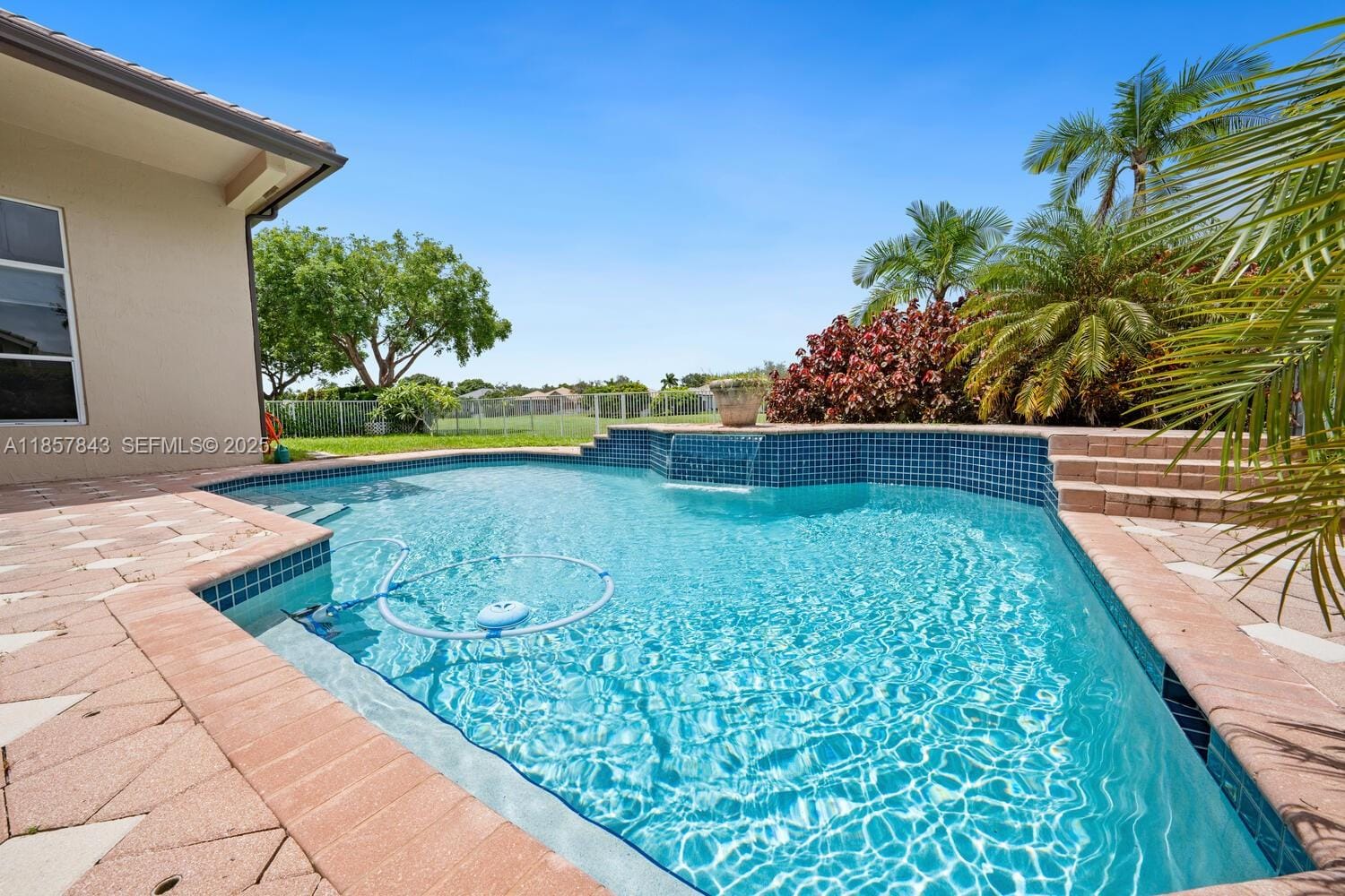 3981 E Lake Estates Drive, Davie, FL 33328 photo 13